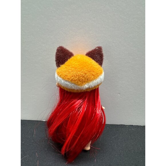 L.O.L. Surprise MGA 2022 Foxy Roxy Doll With Red Hair & Fox Ears Hat - Picture 2 of 4